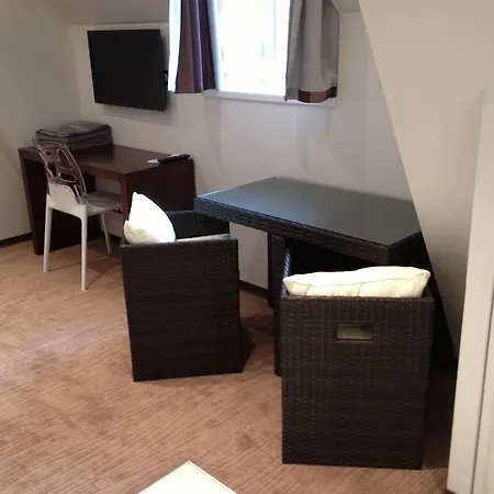 Le 1837 Aparthotel