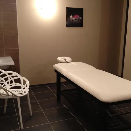 Le 1837 4* 생 아프리크