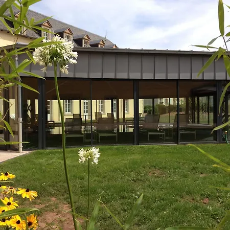 Apartmanhotel Le 1837 4*