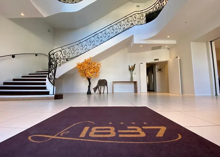 Le 1837 4* Saint-Affrique